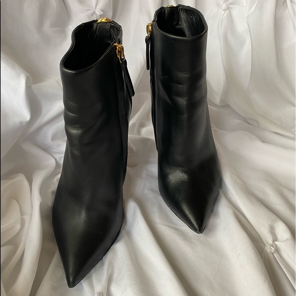 Ankle boots - Picture 2 of 9